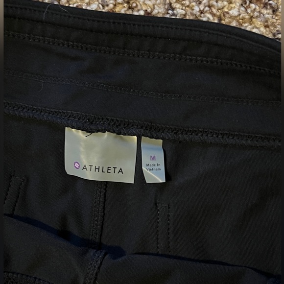 Athleta shorts - Picture 5 of 6